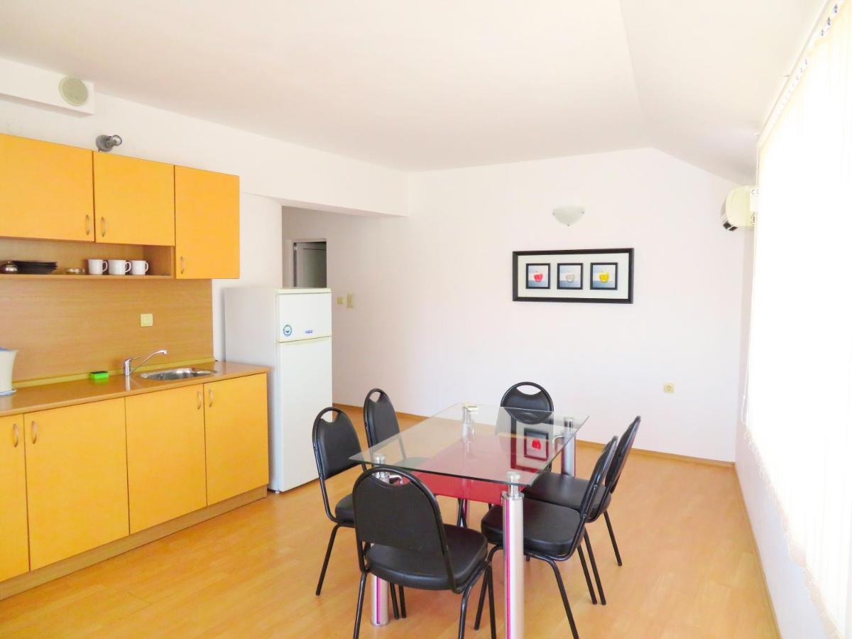Апартамент Съни Хаус - Sunny House Apartment Byala  Exterior photo